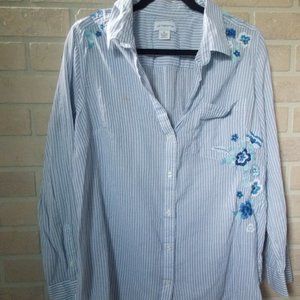 Liz Claiborne Women's XL Long Sleeve Pinstriped Embroidered Blue & White Shirt
